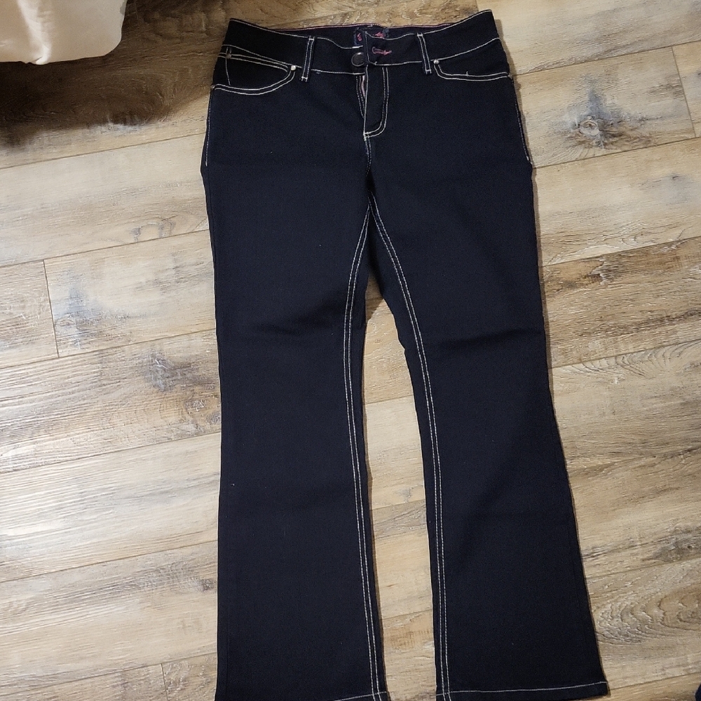 Wrangler Booty-Up Jeans